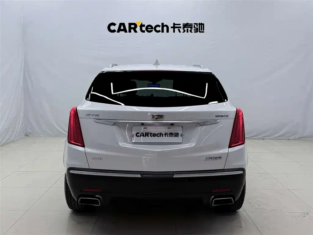 Cadillac XT5 2019 — фото 5