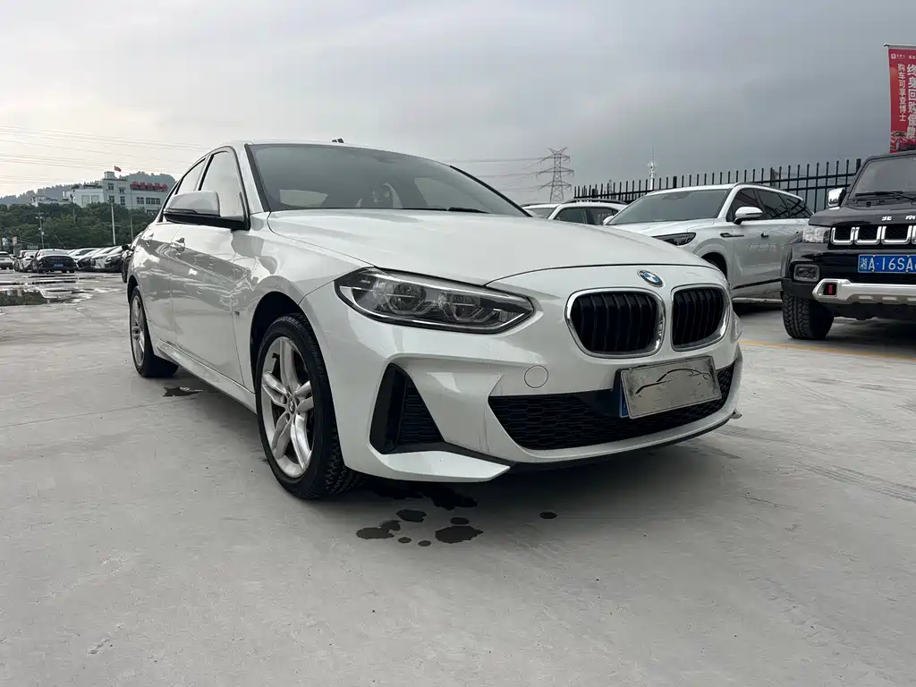 BMW 1 Series 2020 — фото 3