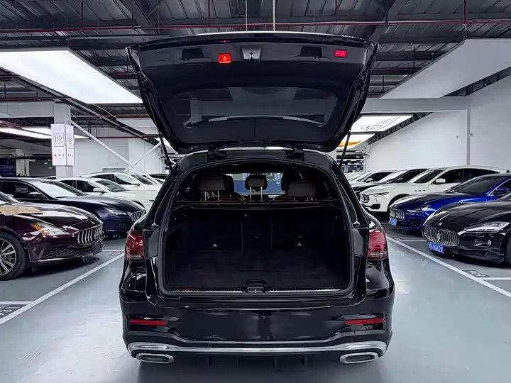 Mercedes-Benz GLC 2020 — фото 17