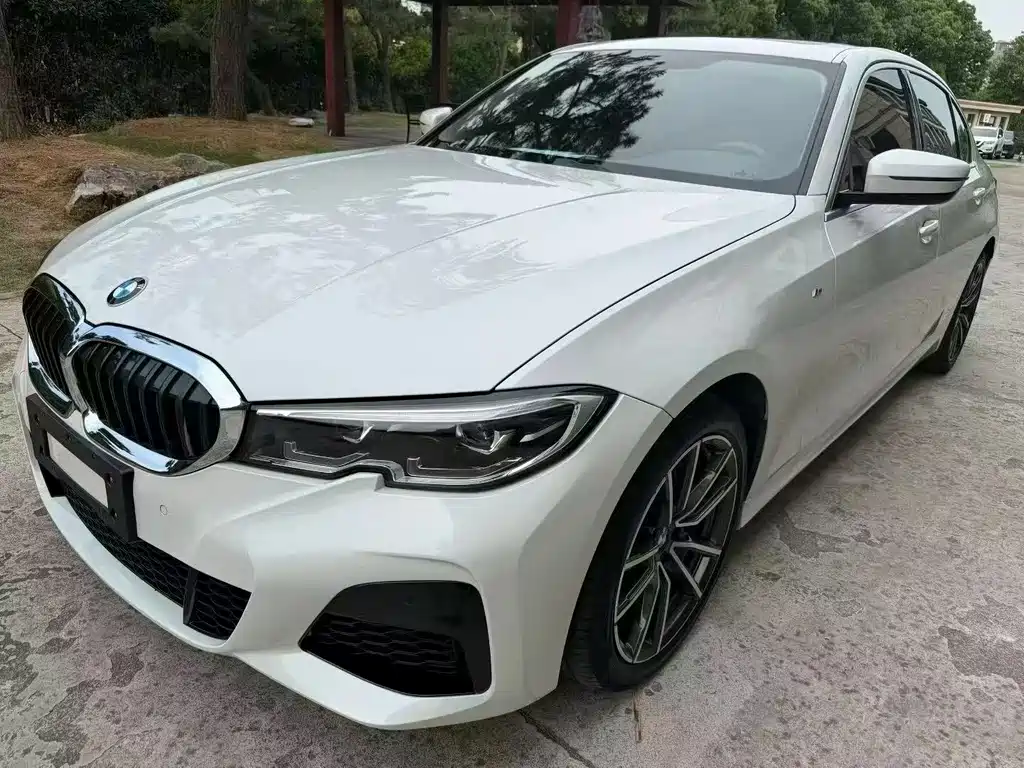 BMW 3 Series 2021 — фото 2