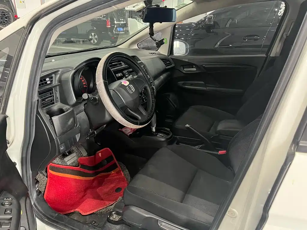 Honda Fit 2019 — фото 9