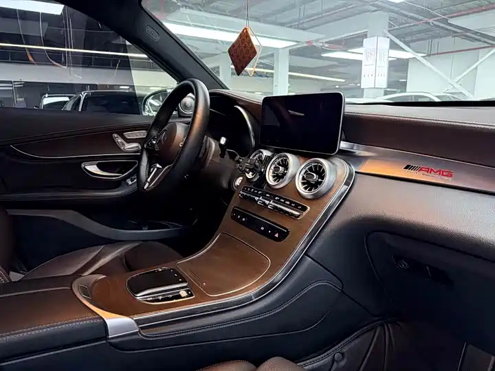 Mercedes-Benz GLC 2020 — фото 14