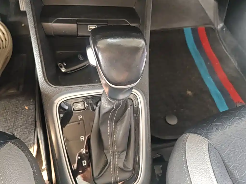 Kia KX1 2018 — фото 14