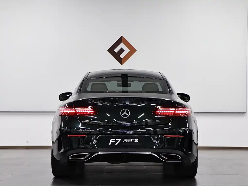 Mercedes-Benz E-Class 2023 — фото 5