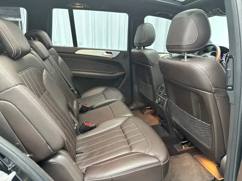 Mercedes-Benz GLS 2017 — фото 29