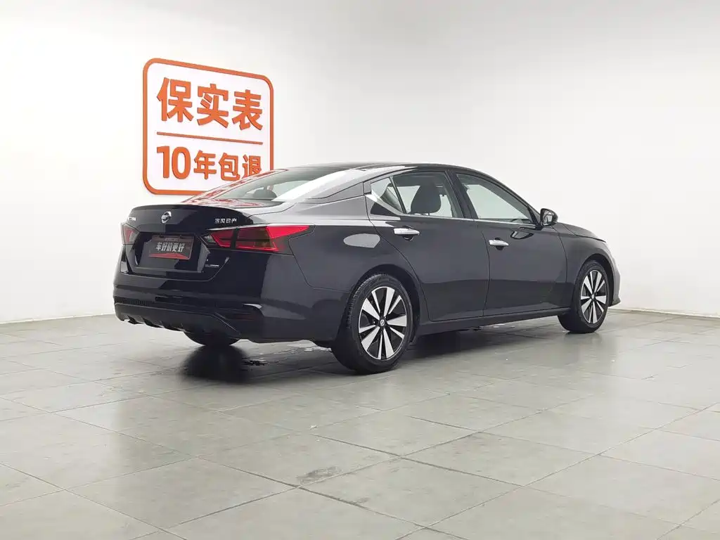 Nissan Teana 2022