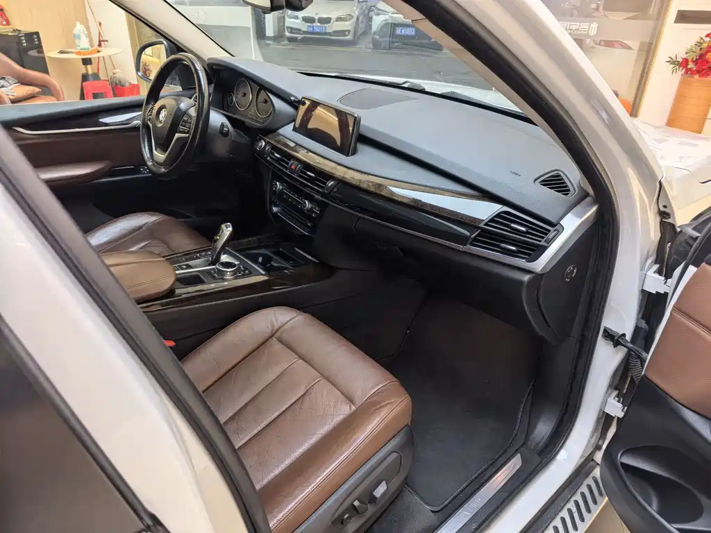 BMW X5 2014 — фото 15