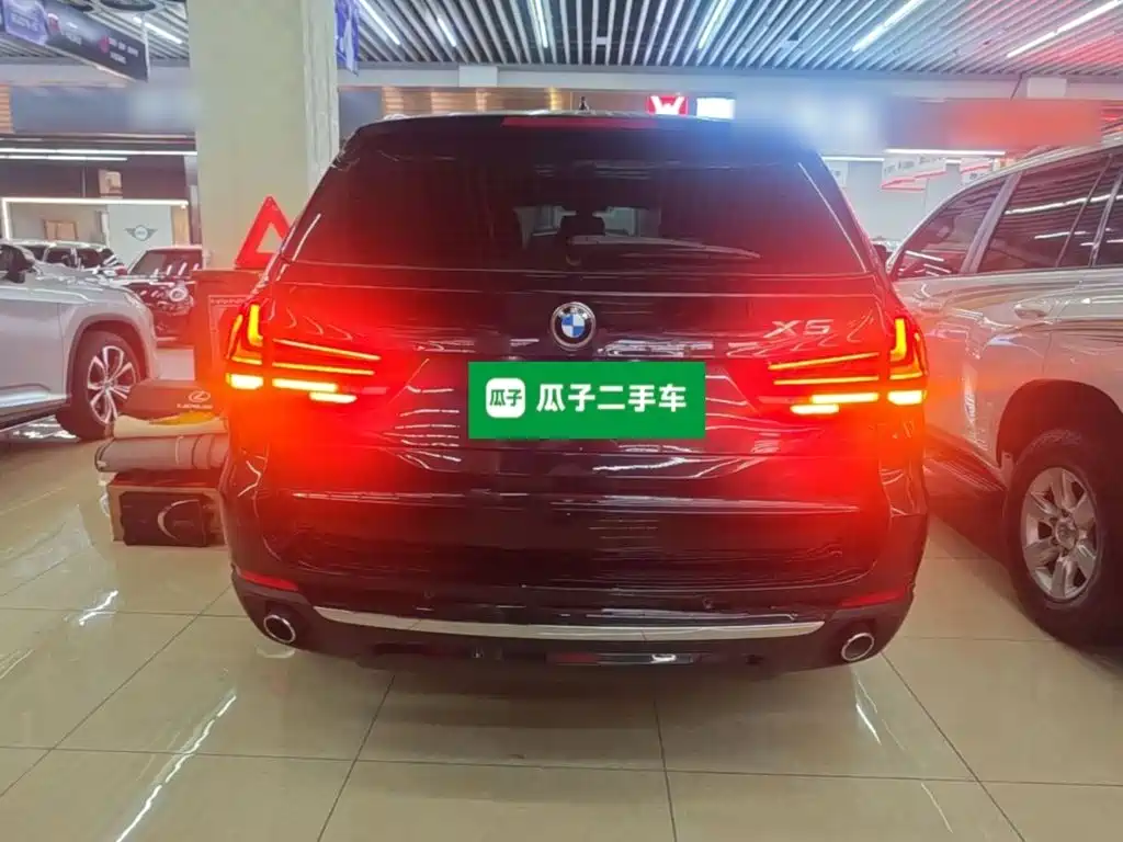 BMW X5 2018 — фото 6
