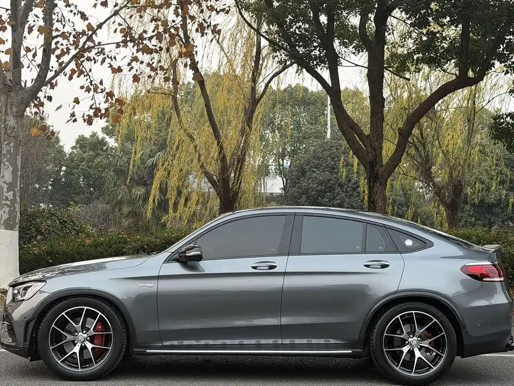 Mercedes-Benz GLC Coupe AMG 2022 — фото 3