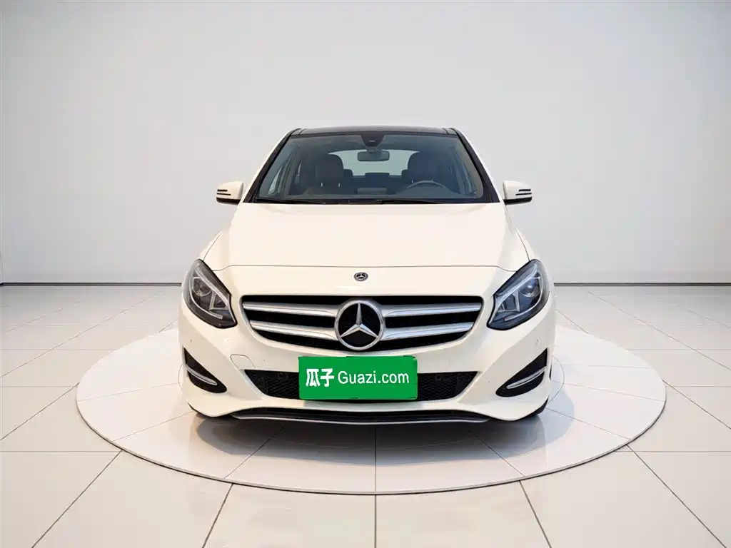 Mercedes-Benz B-Class 2017 — фото 2