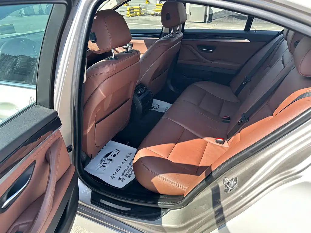BMW 5 Series 2013 — фото 12
