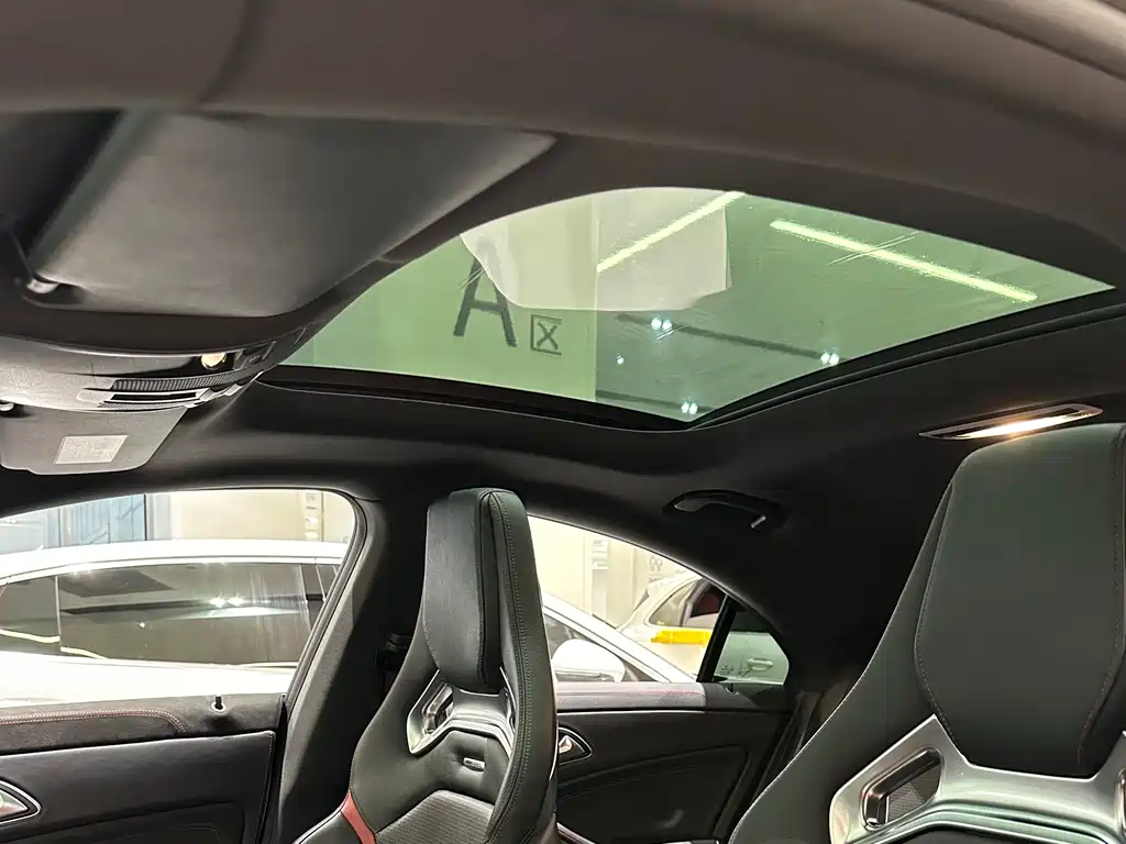Mercedes-Benz CLA AMG 2015 — фото 11