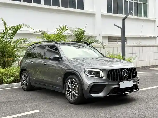 Mercedes-Benz GLB AMG 2021