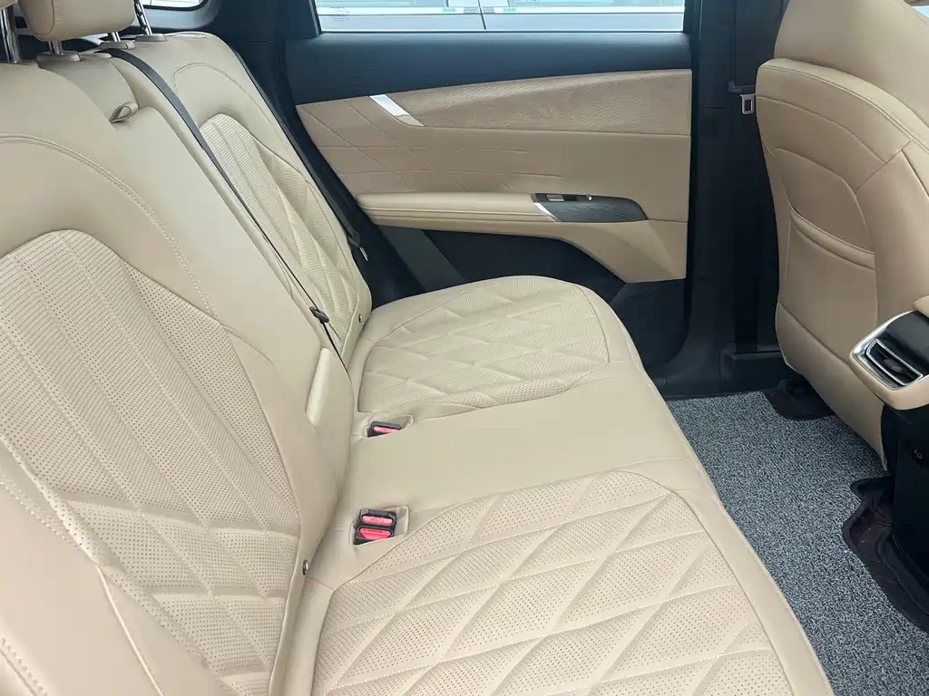 Changan CS75 PLUS 2025 — фото 9