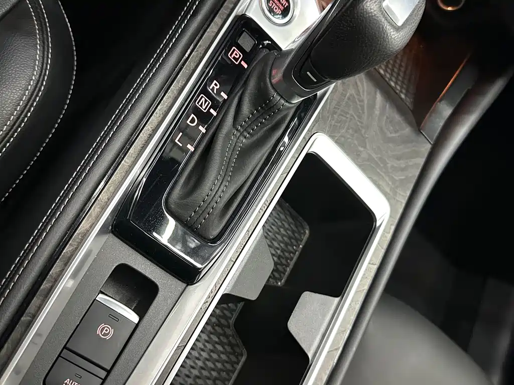 Nissan Teana 2023 — фото 16