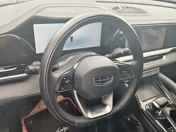 Geely Xingyue L 2025