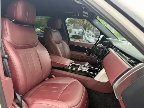 Land Rover Range Rover 2023