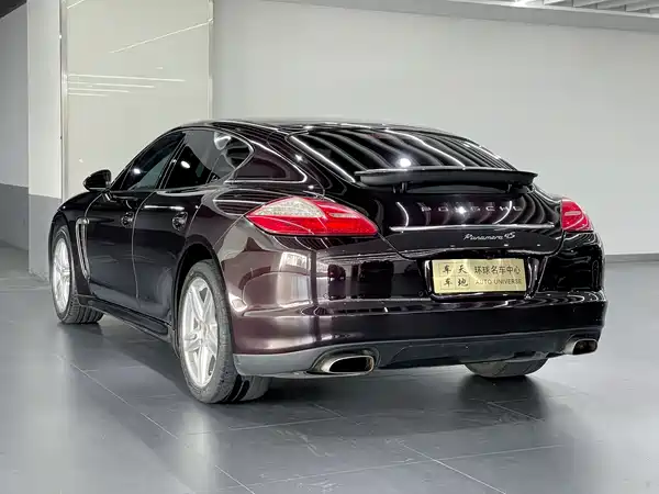 Porsche Panamera 2013