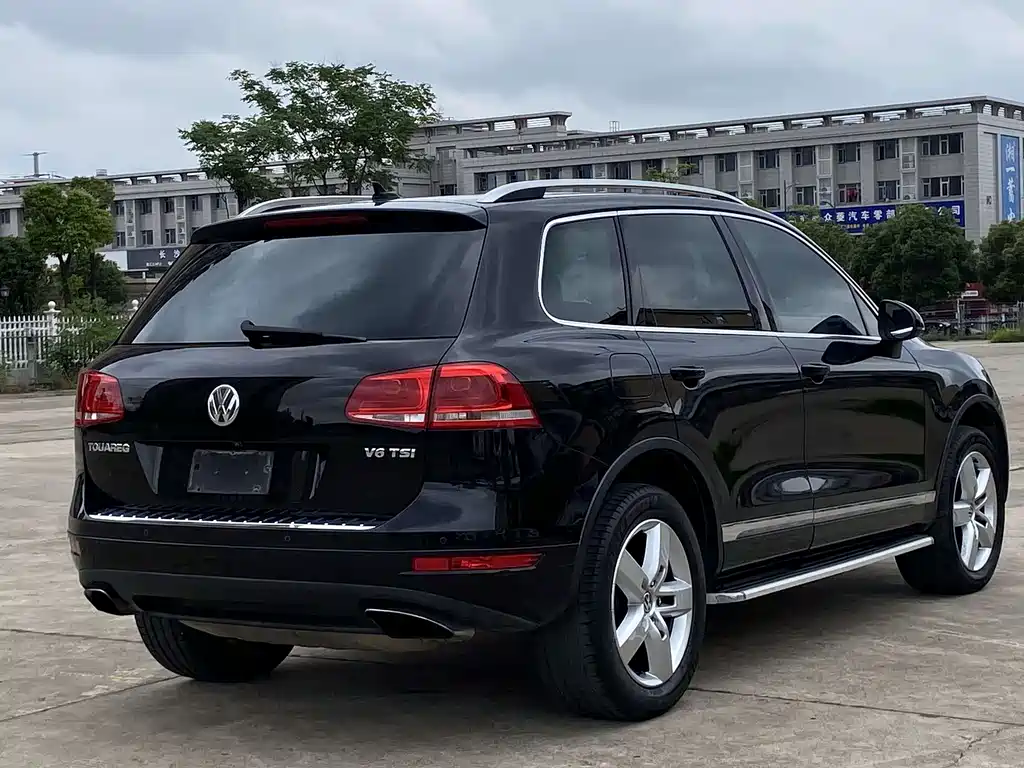 Volkswagen Touareg 2013