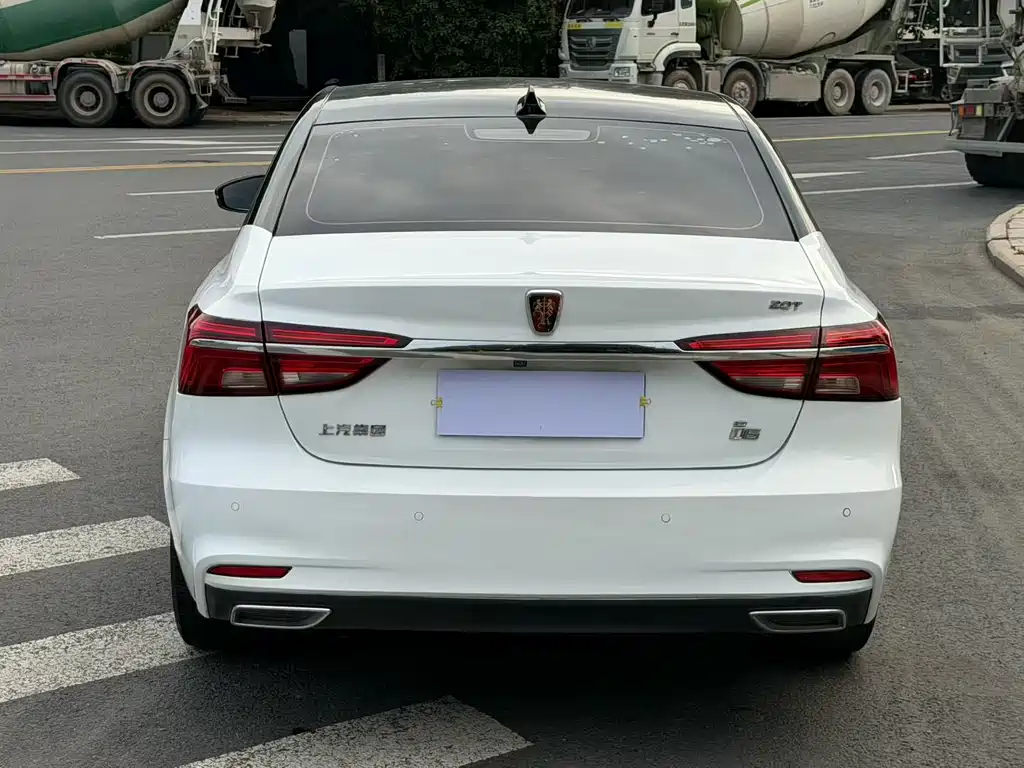 Roewe i6 Classic 2017 — фото 5