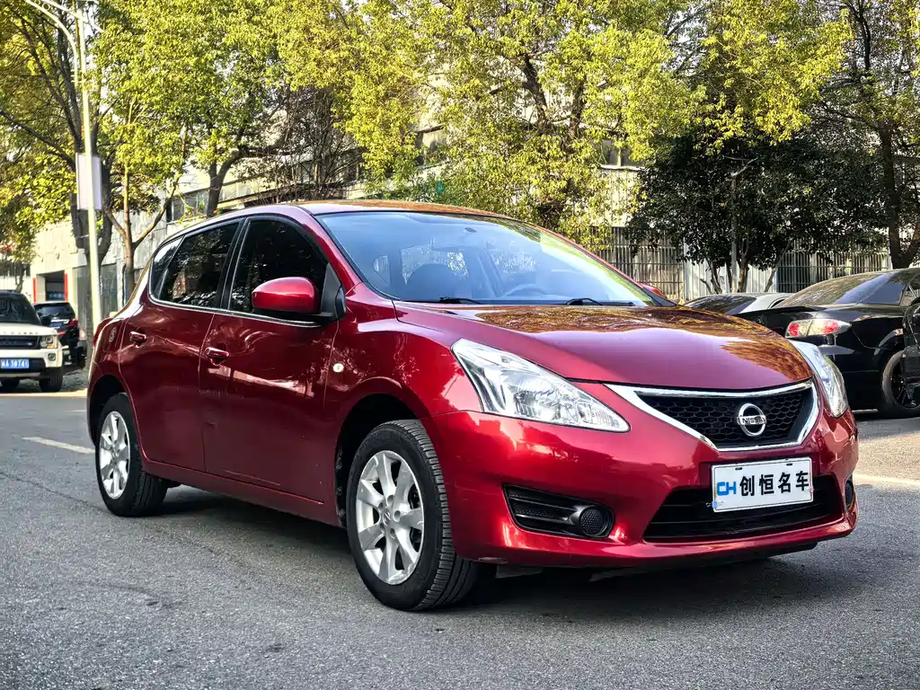 Nissan Tiida 2016 — фото 3