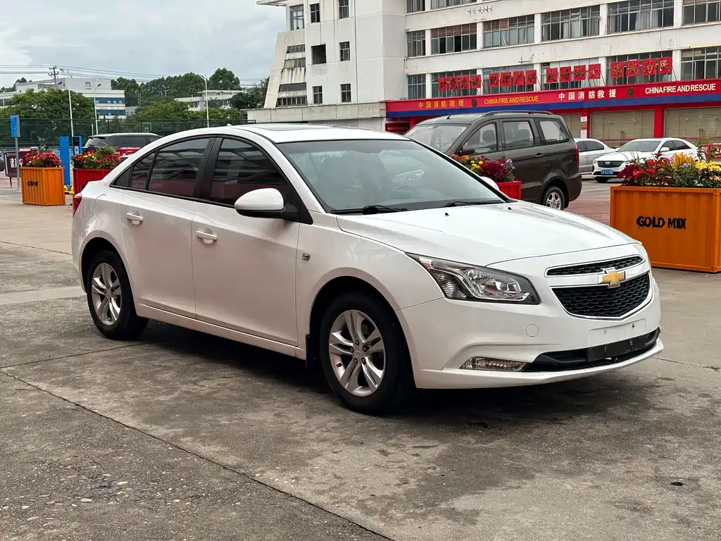Chevrolet Cruze 2016 — фото 3