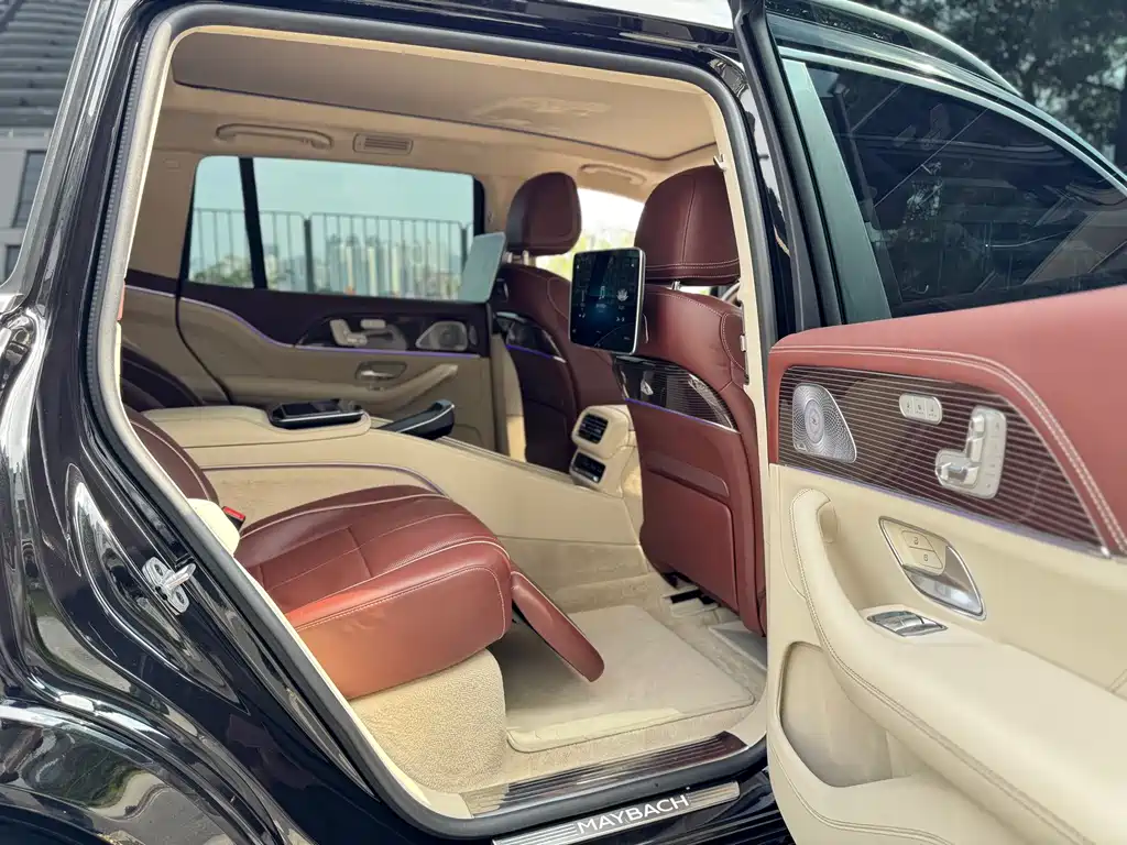 Mercedes-Benz GLS 2021 — фото 19