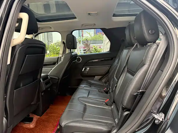 Land Rover Discovery 2017