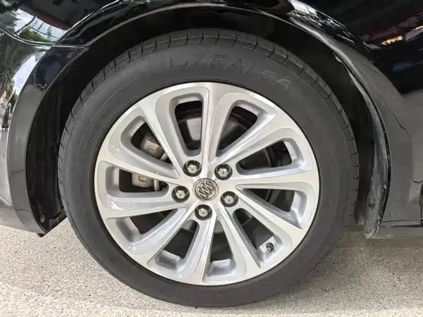 Buick LaCrosse 2016