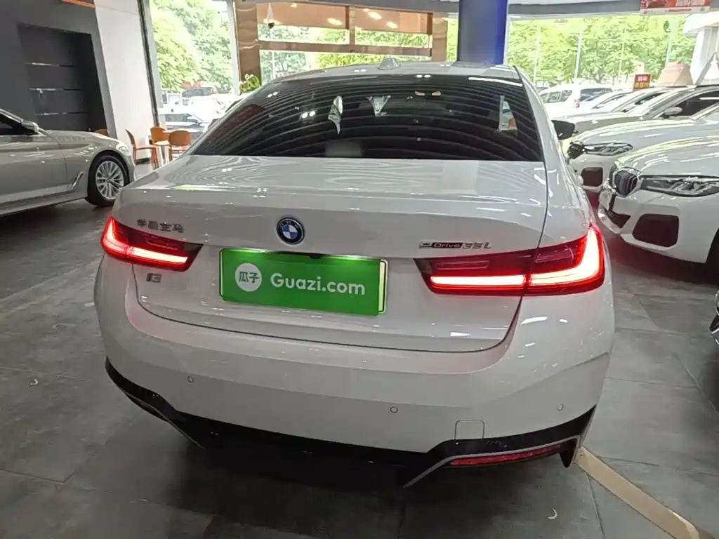 BMW i3 2024