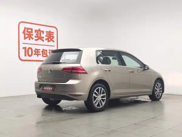 Volkswagen Golf 2016