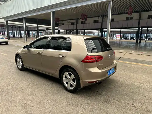 Volkswagen Golf 2015