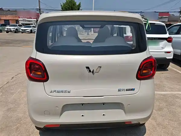 Wuling Hongguang MINIEV 2025