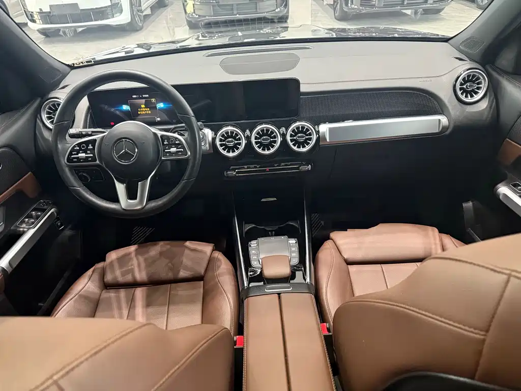 Mercedes-Benz GLB 2022