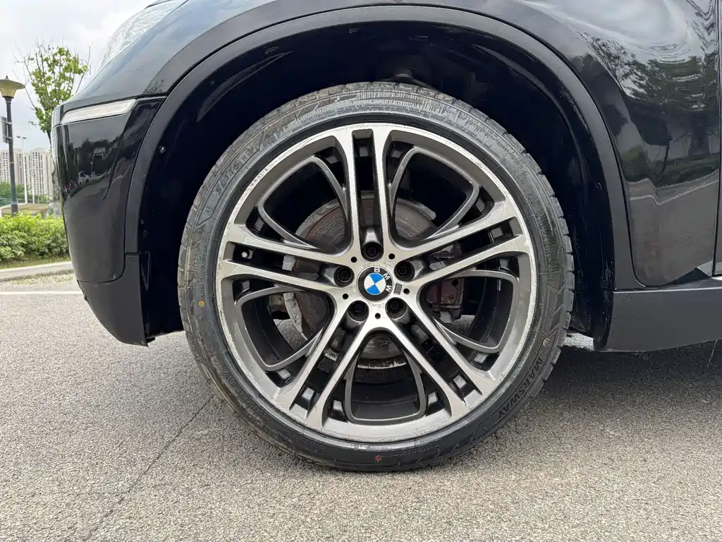 BMW X6 2013 — фото 26