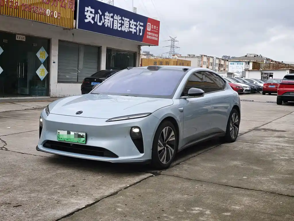 NIO ET5 2024