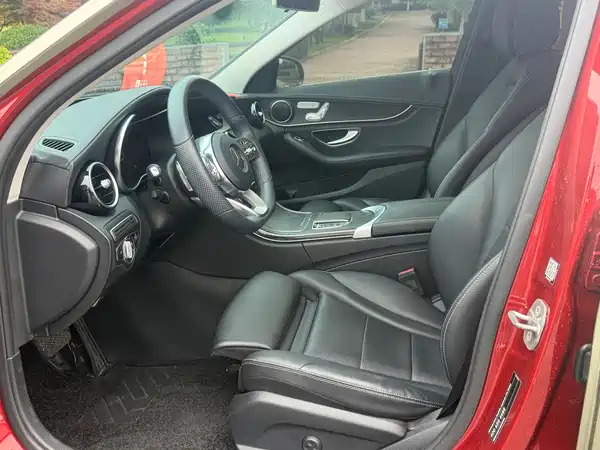 Mercedes-Benz C-Class 2020