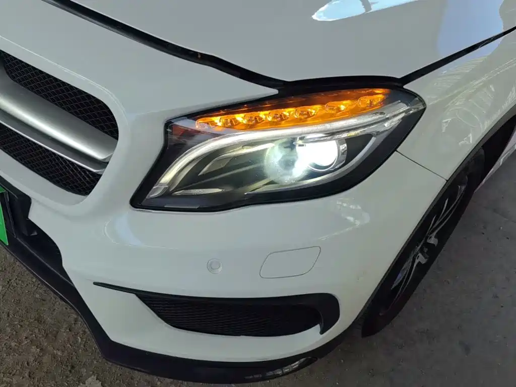 Mercedes-Benz GLA 2016 — фото 24
