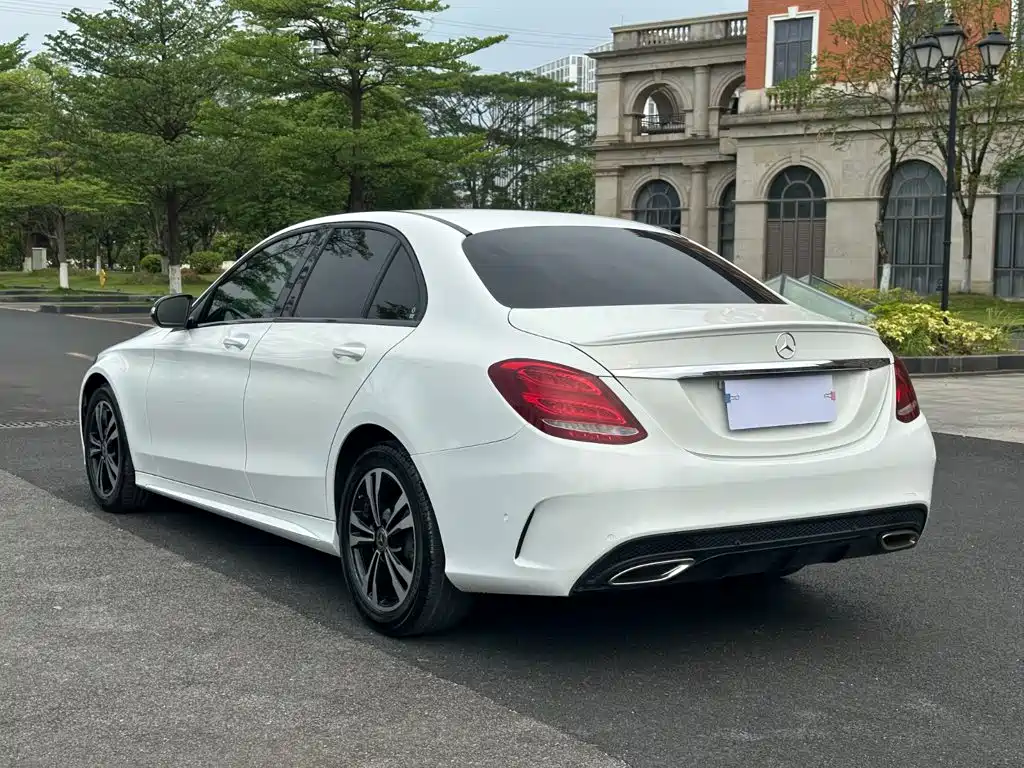 Mercedes-Benz C-Class 2018 — фото 14