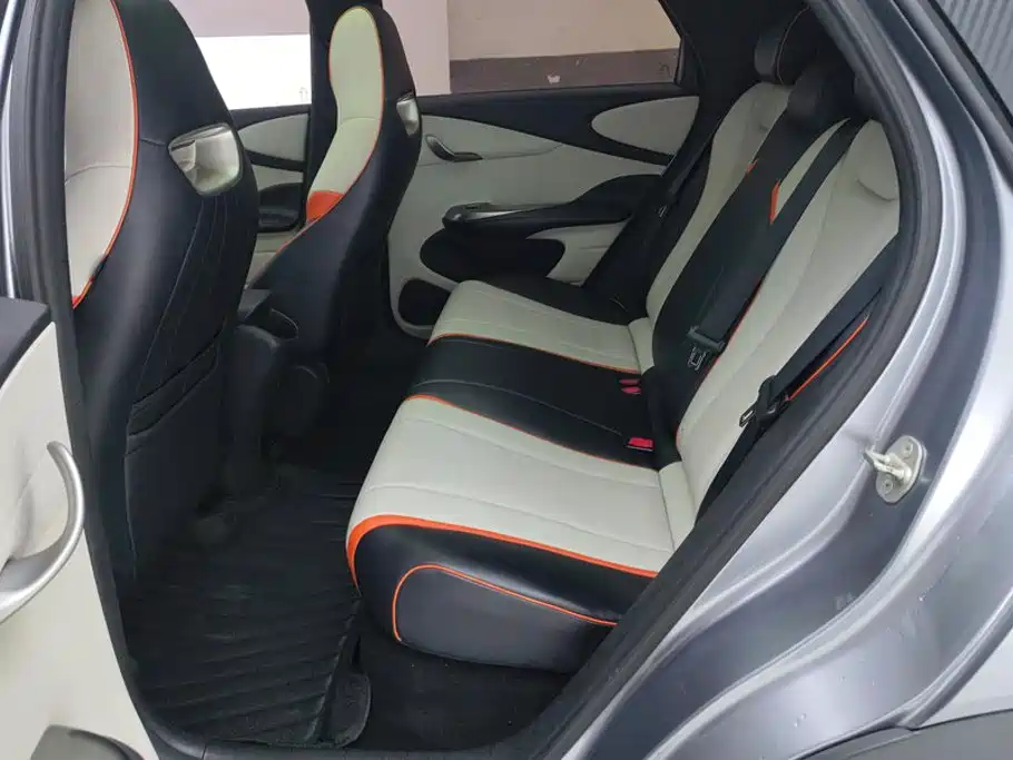 BYD Dolphin 2022 — фото 11