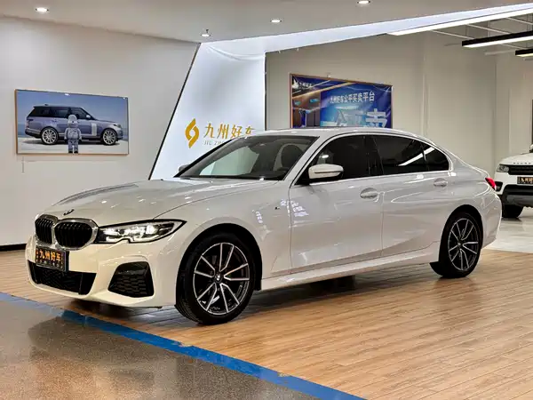 BMW 3 Series 2021