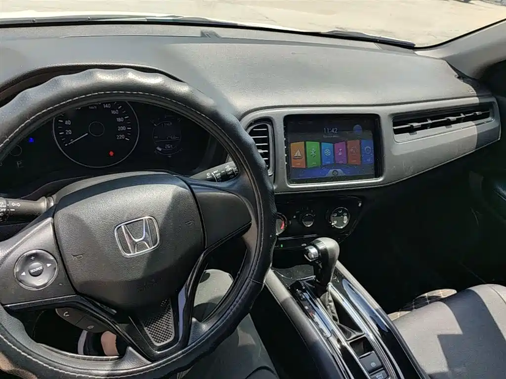 Honda Vezel 2019 — фото 10