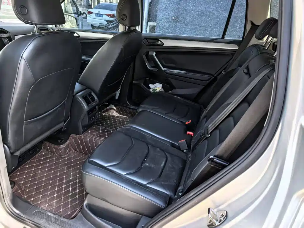 Volkswagen Tiguan L 2018 — фото 8
