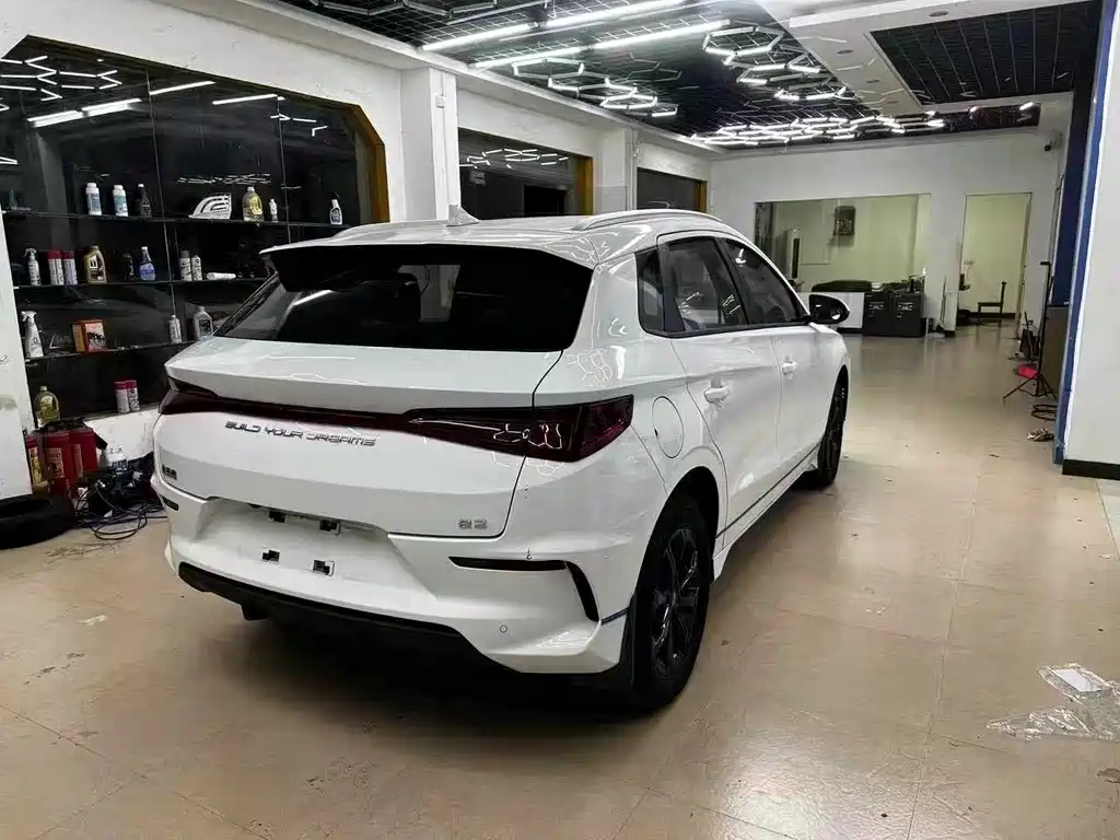 BYD e2 2020