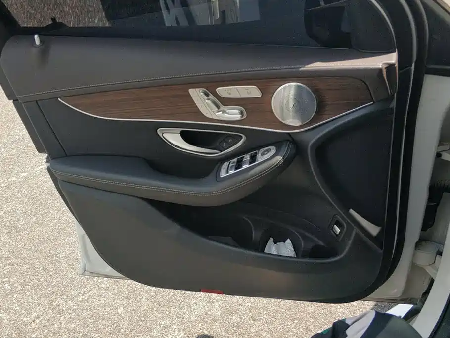 Mercedes-Benz GLC 2020