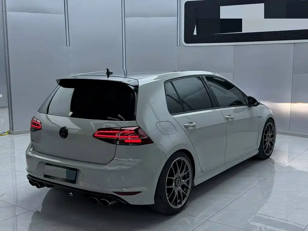 Volkswagen Golf 2015