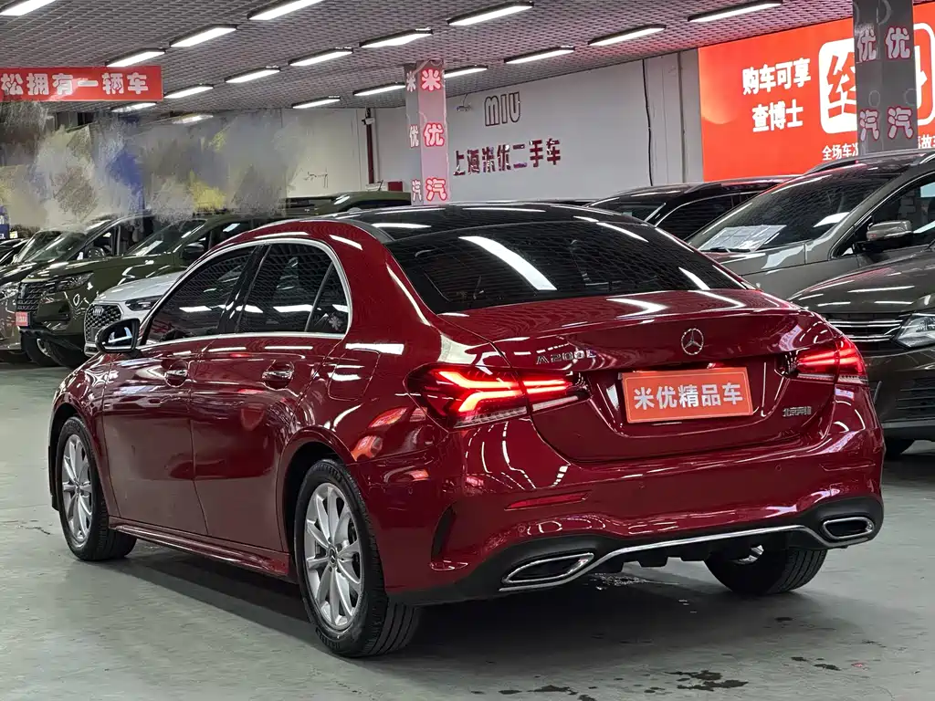 Mercedes-Benz A-Class 2022 — фото 6