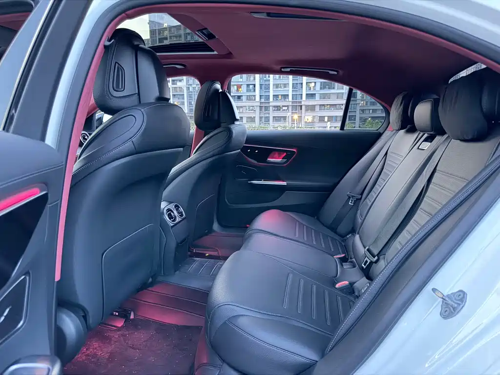 Mercedes-Benz C-Class 2021 — фото 11