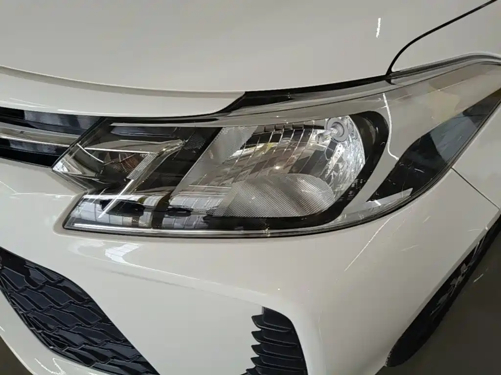 Toyota Vios FS 2022 — фото 24