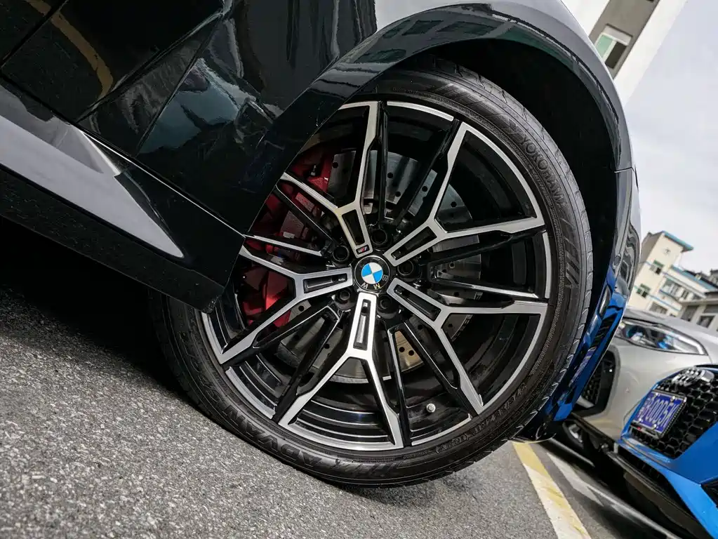 BMW M2 2025 — фото 10